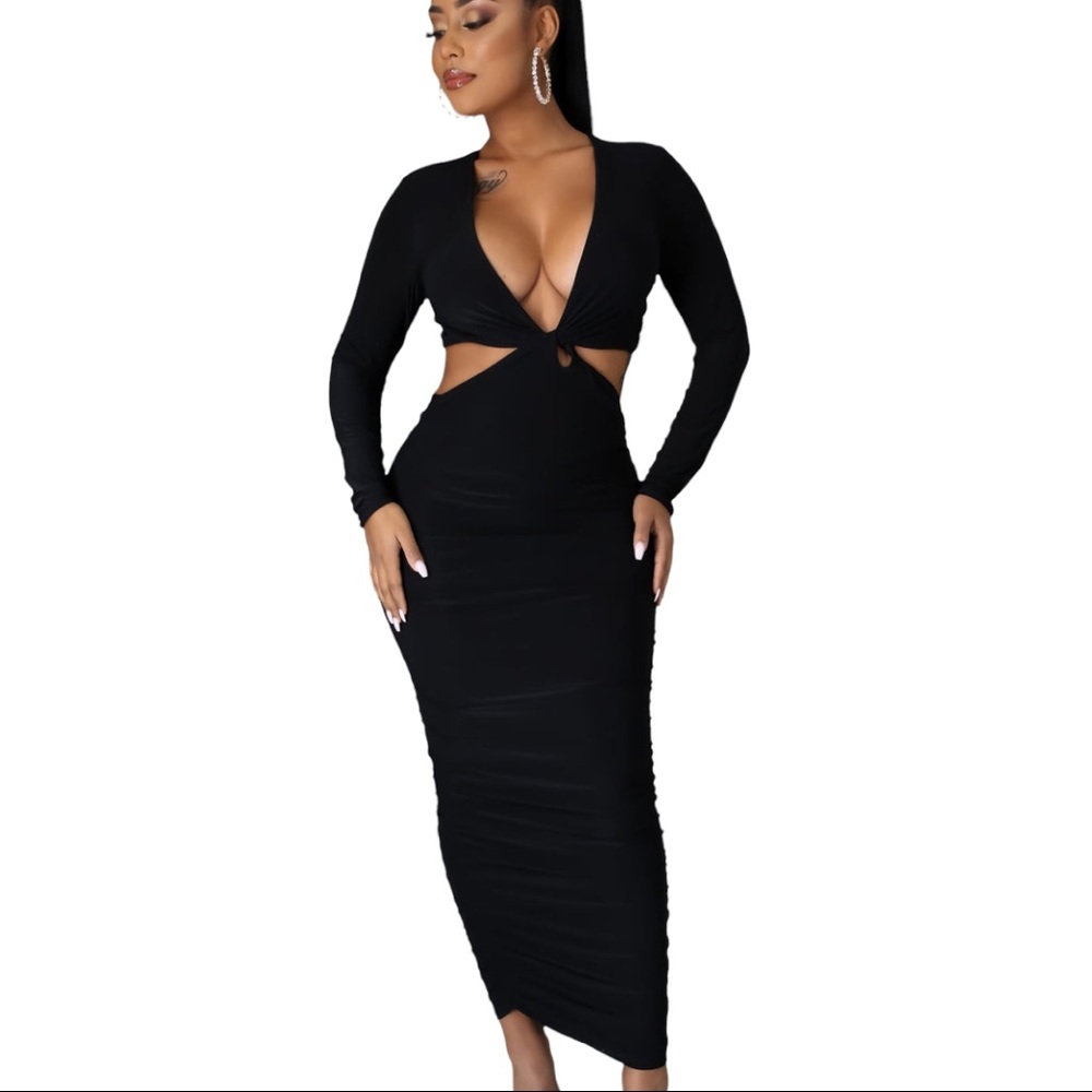 Sexy Ruched Dress - Picture 4 of 4